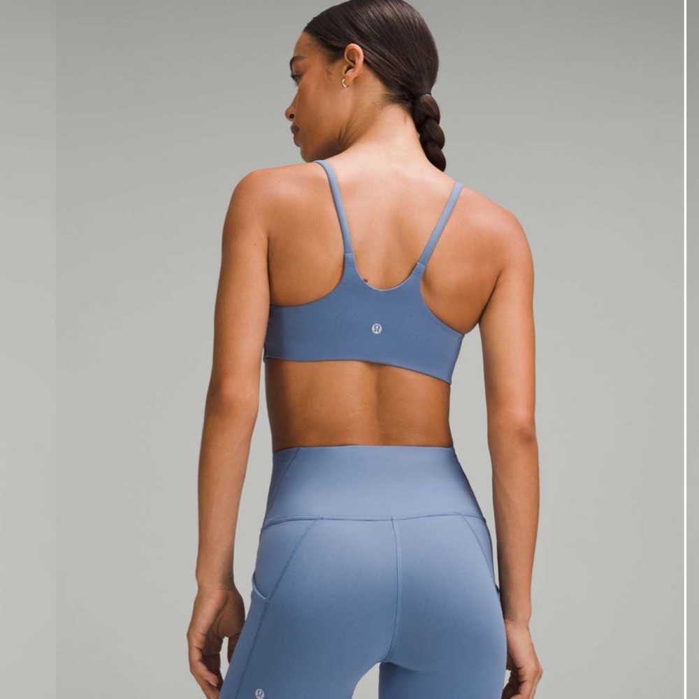Lululemon Wunder Train Strappy Racer
Bra size 14
Oasis Blue - Picture 2 of 7